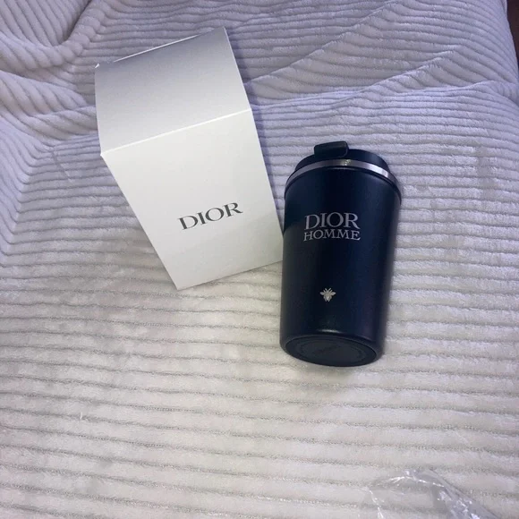 🦕 3FER Dior Navy Blue pouch, cup and card bundle - Picture 6 of 8